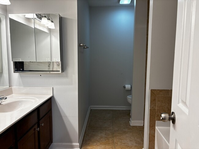 Building Photo - 5600 Moresby Ct