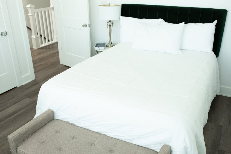 Building Photo - 2119 Loretta Parker Lane