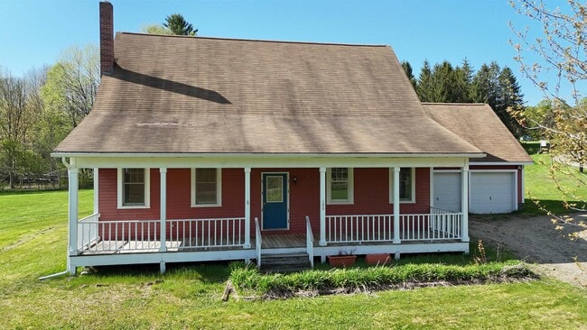 Building Photo - 109 N Hollow Rd