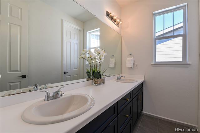 Building Photo - 5208 Silver Hare Ct