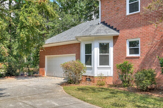 Building Photo - 4401 Pierwood Way