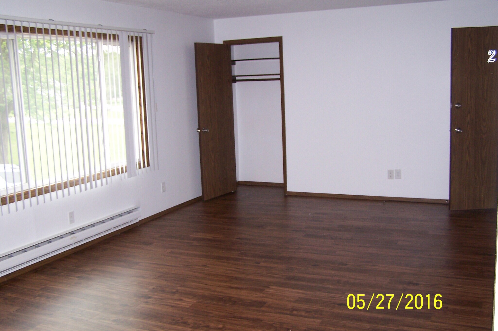 Building Photo - 2745 Summer Dr