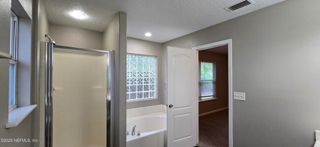 Building Photo - 2403 Brian Lakes Dr E