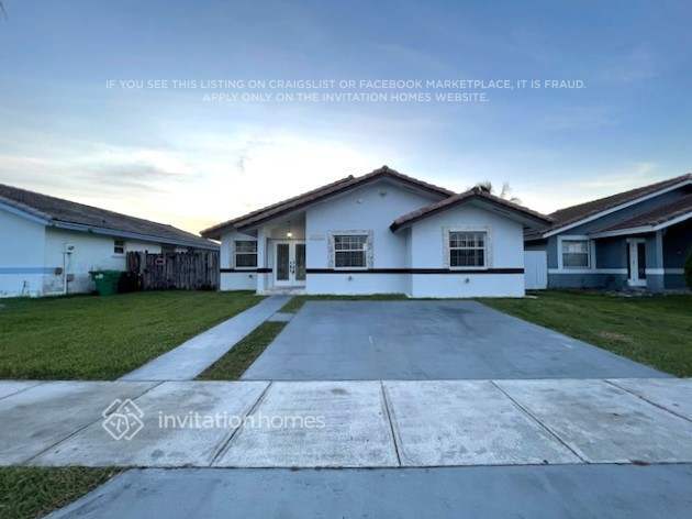 Building Photo - 18342 SW 135th Ave