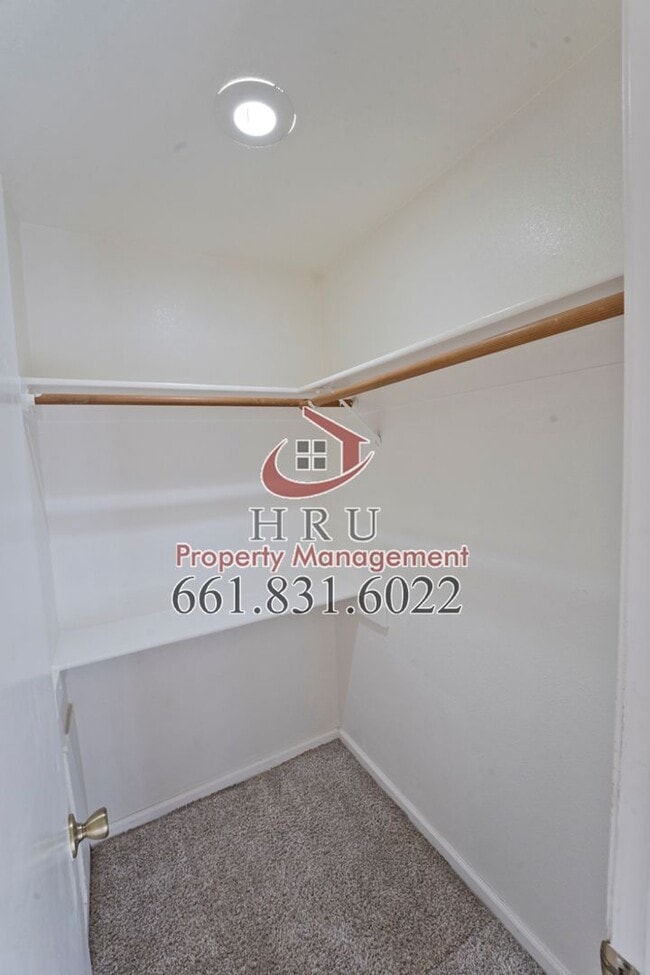 Building Photo - SW- condo 1bed-1.bath