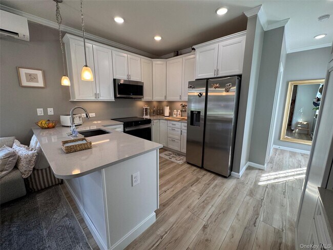 Building Photo - 119 Whittier Dr