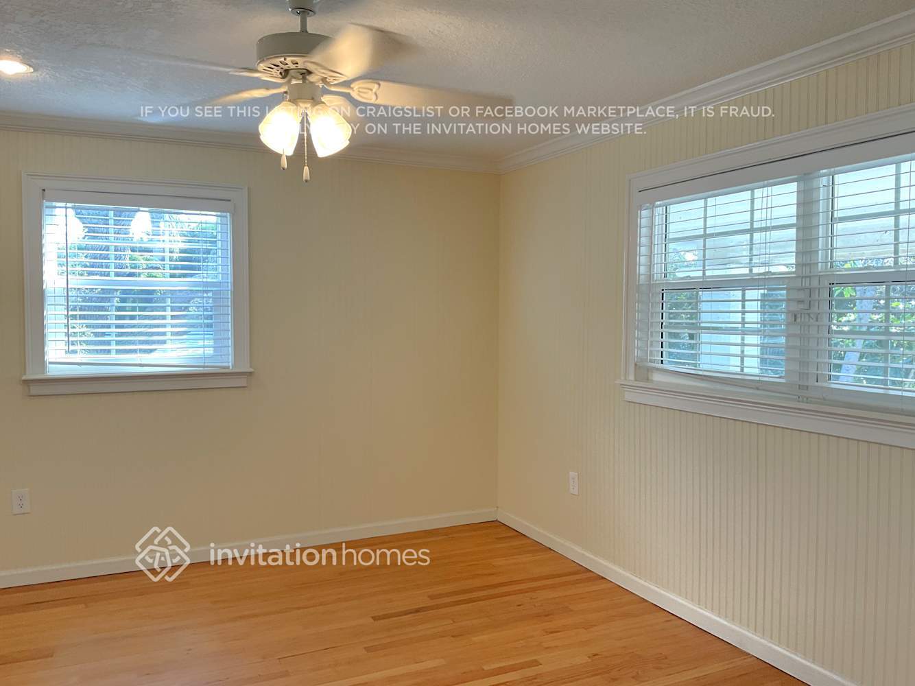 Building Photo - 207 Flamingo Ln