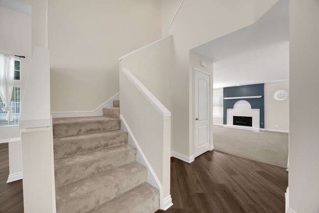 Building Photo - Beautiful Remodeled Two Story 4 Bed 2.5 Bath Home w/ Solar + 3 Car Garage