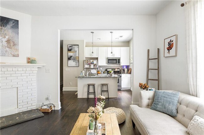 Building Photo - Adair Park