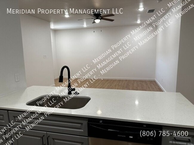 Building Photo - 5804 Urbana Pl