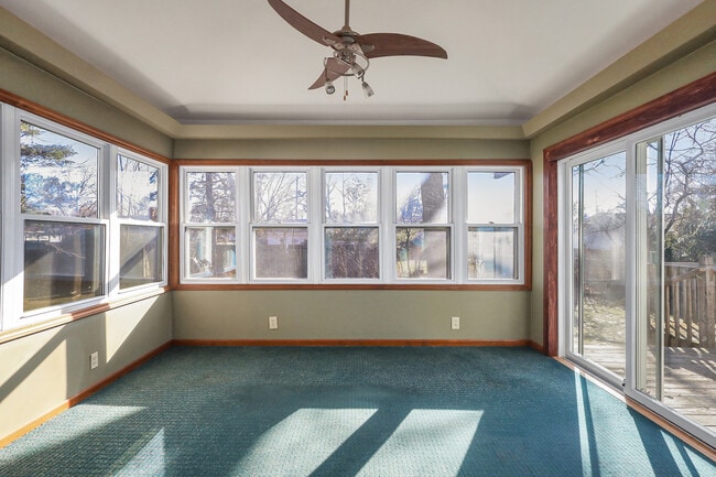 Building Photo - 1320 54th St SE