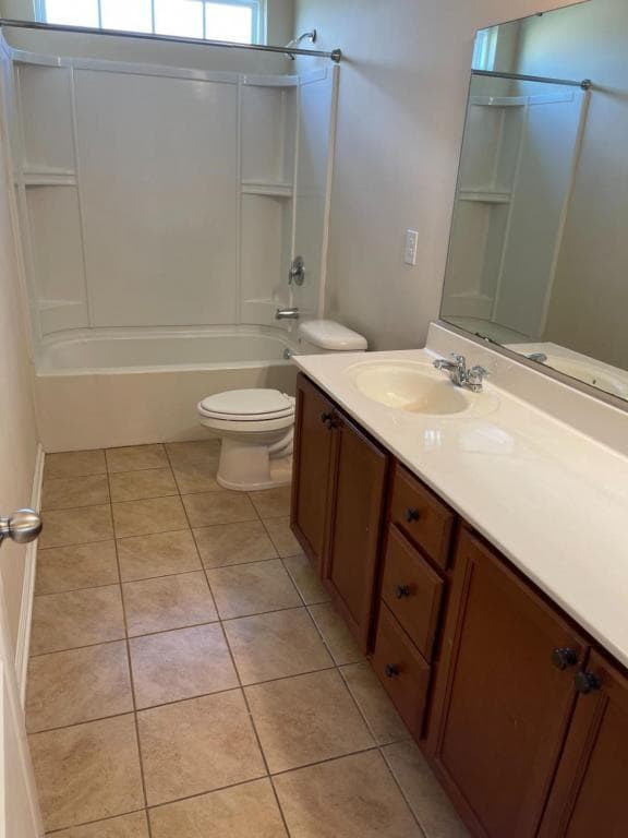 Building Photo - 5373 Grosseto Way