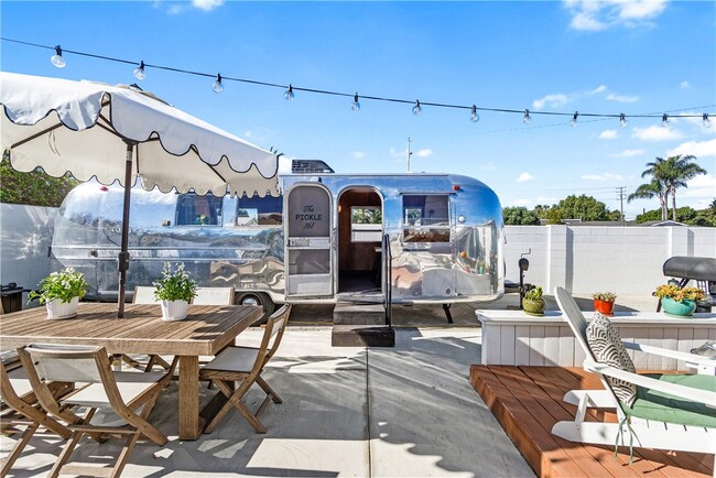 Building Photo - 5052 Audrey Dr