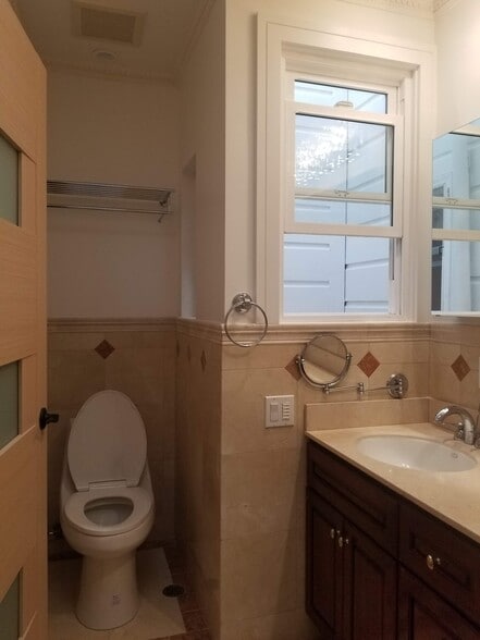 Bathroom - 1887 24th Ave