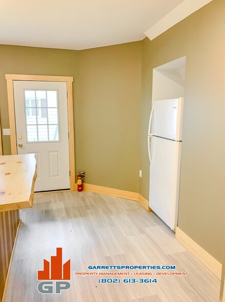 Building Photo - 16 West St