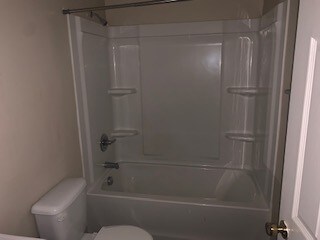 Building Photo - 2122 Malloy St