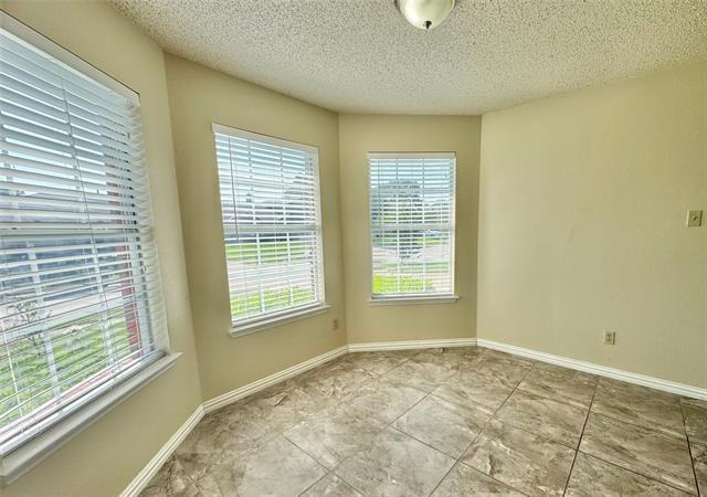 Building Photo - 2711 Martsy Ct