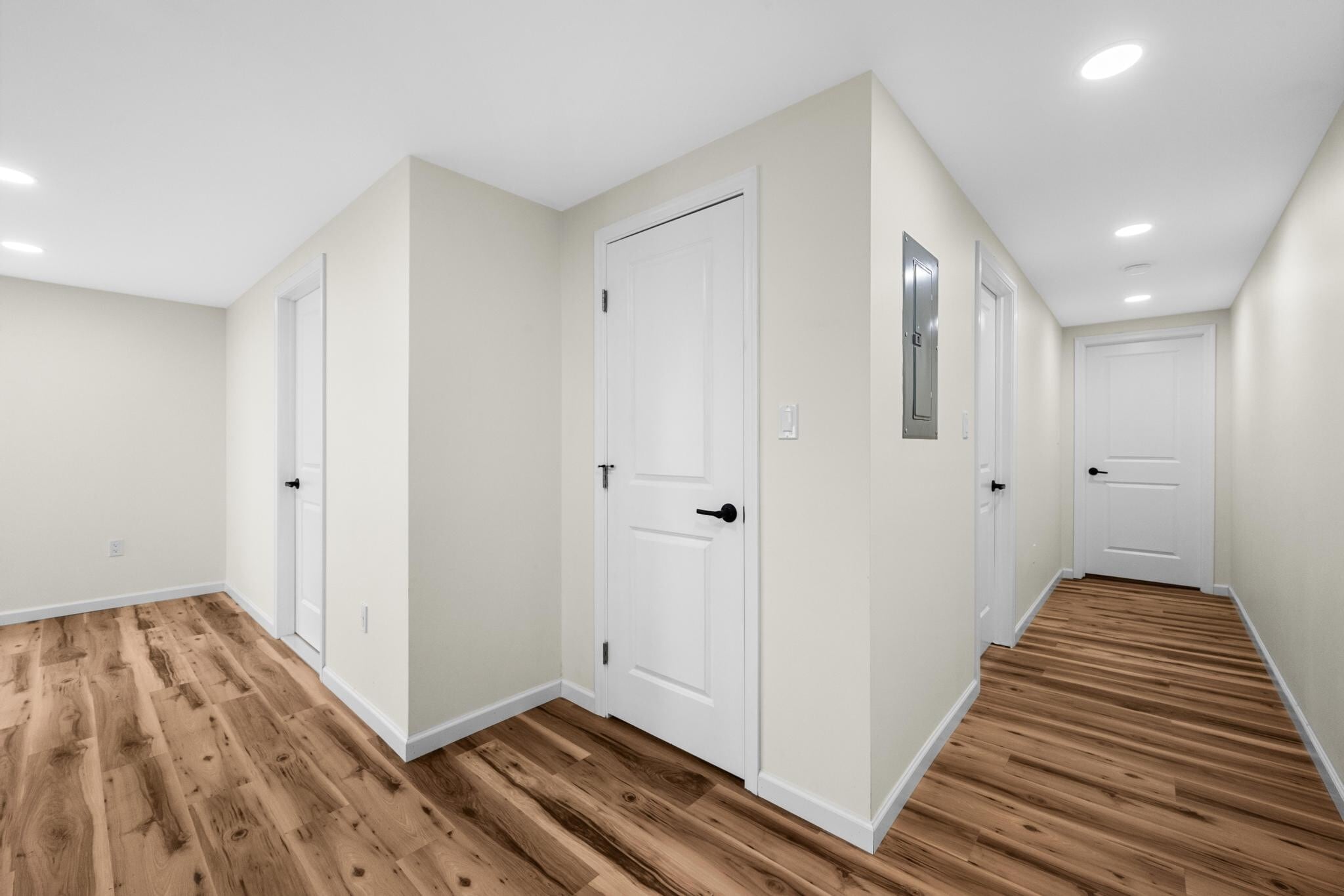 Building Photo - 346 Bennett St