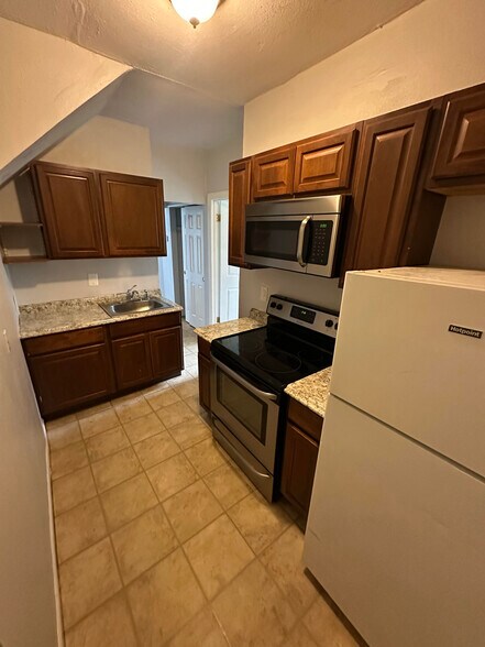 Building Photo - 6630 Bartmer Ave