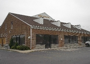 Building Photo - 1187 N Farnsworth Ave