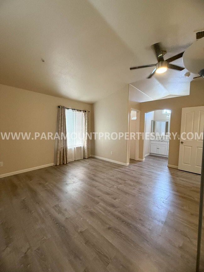Building Photo - 1629 Beacon Hill Dr