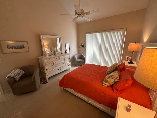 Building Photo - 77 Spyglass Way