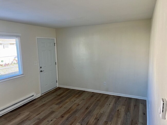 Building Photo - FOR RENT - VIRGINIA BEACH