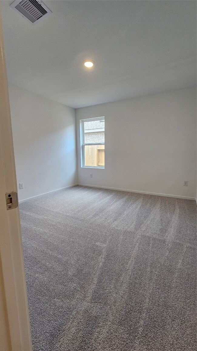 Building Photo - 6523 Water Oak Grn Ln