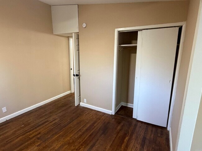 Building Photo - 34 Belmont Dr