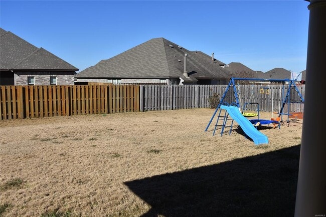 Building Photo - 9153 Autumnbrooke Way