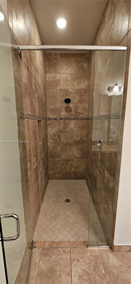 Building Photo - 8175 Lost Creek Ln