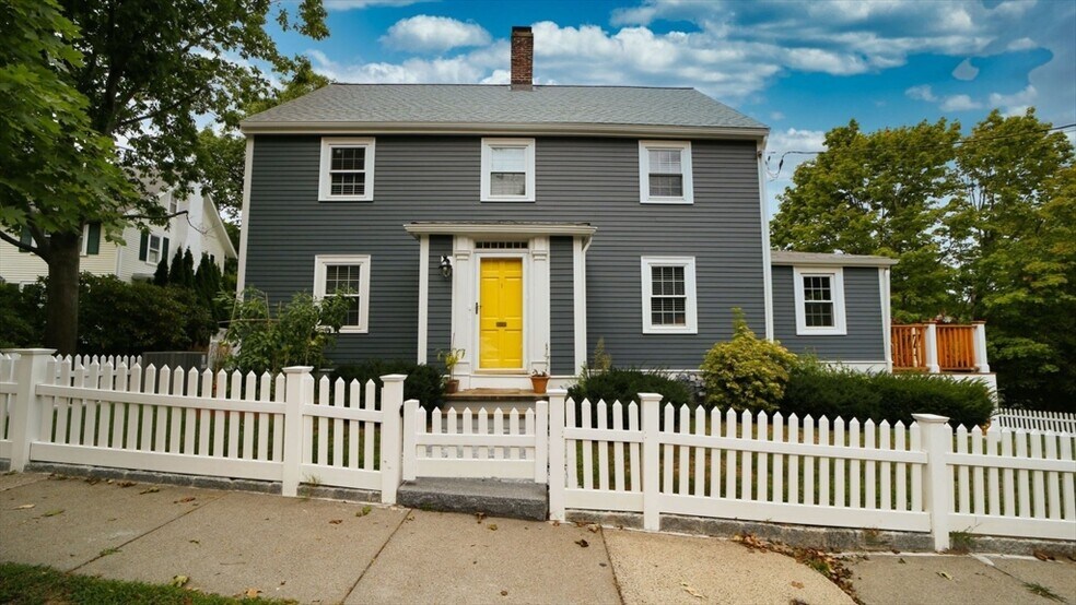 Primary Photo - 1 Bowditch Rd