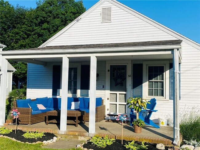Building Photo - 38 Seabreeze Rd
