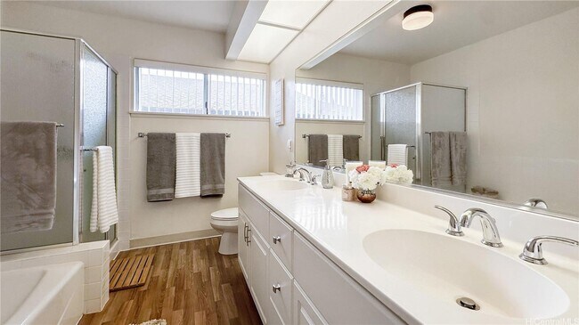 Building Photo - Mililani Mauka 4bdrm/2.5bath Single Family...