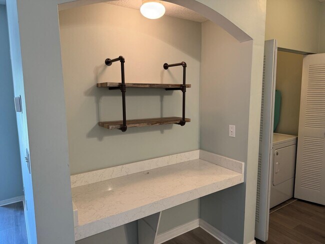 Building Photo - 510 Florida Club Blvd