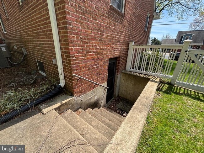 Building Photo - 6413 29th St N