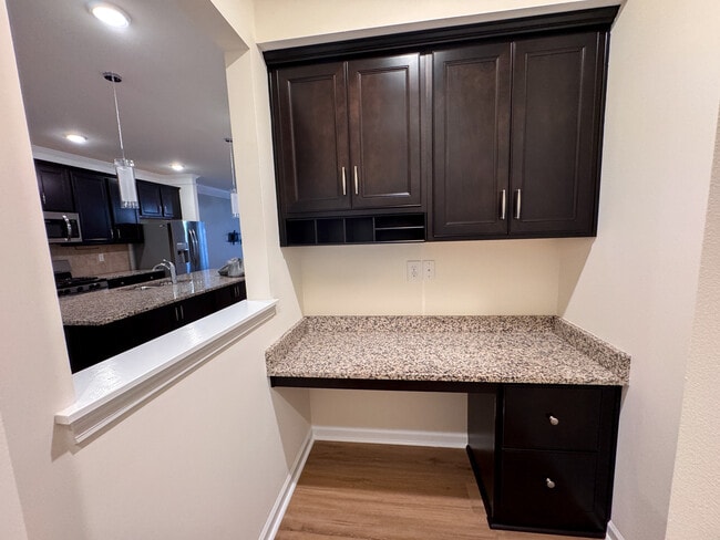 Building Photo - 106 Synandra Dr