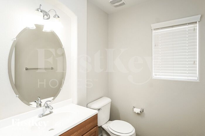 Building Photo - 3820 Chandler Cove Ave