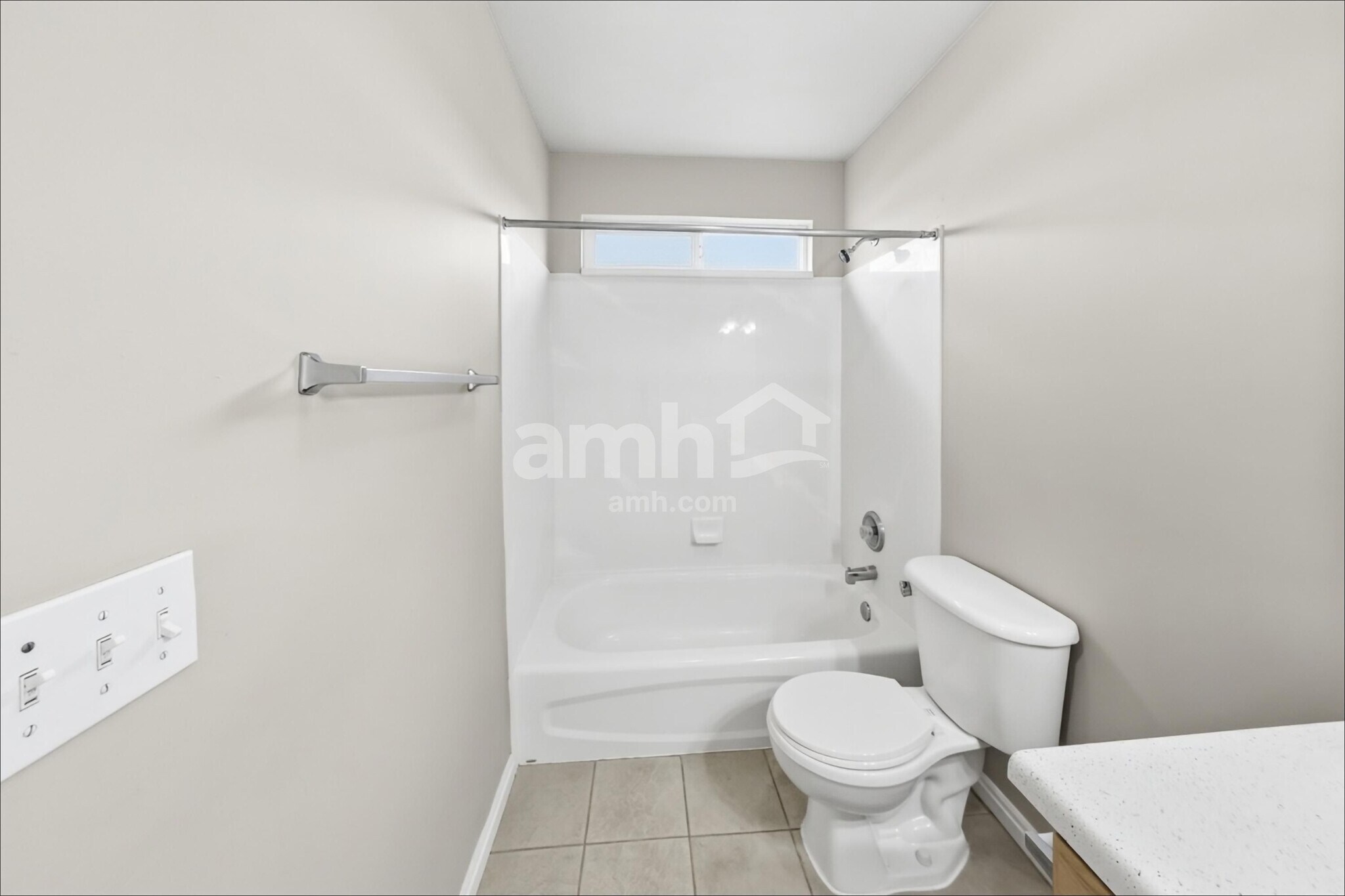 Building Photo - 5763 W Sunbright Ln