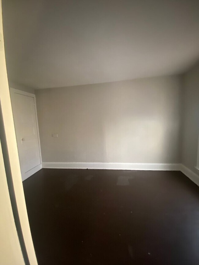 Building Photo - 504 McKinley Ave