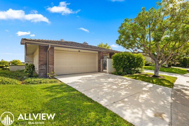 Building Photo - Recently Renovated Two-Story Home in Jasmi...