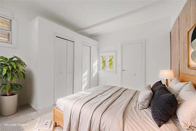 Building Photo - 2567 Benton St