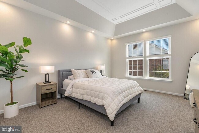 Building Photo - 709 Gaither Rd