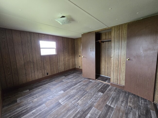 Building Photo - 8582 Rye Patch Rd