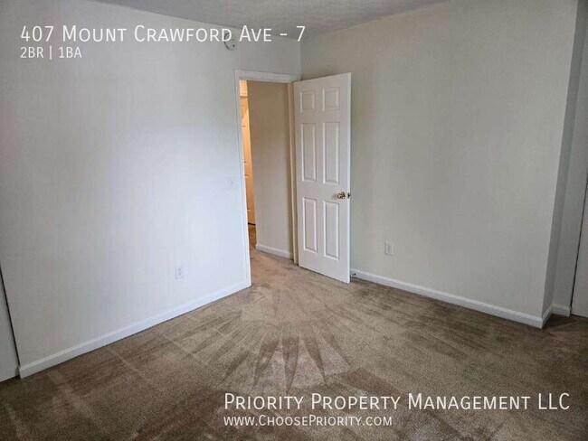 Building Photo - 407 Mt Crawford Ave