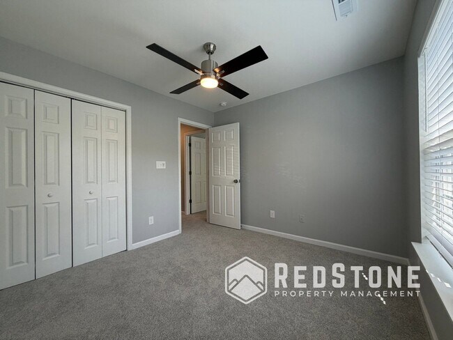Building Photo - 6489 Bellcross Trl