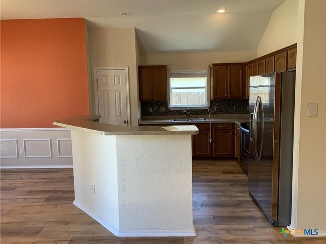 Building Photo - 2708 Butterfly Dr