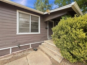 Building Photo - 4508 Bennett Ave