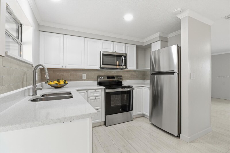 Building Photo - 3120 Mercer Rd