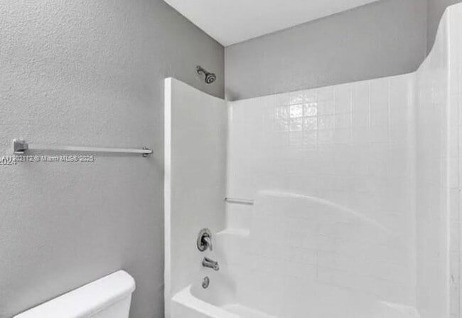 Building Photo - 2210 Whispering Trails Dr